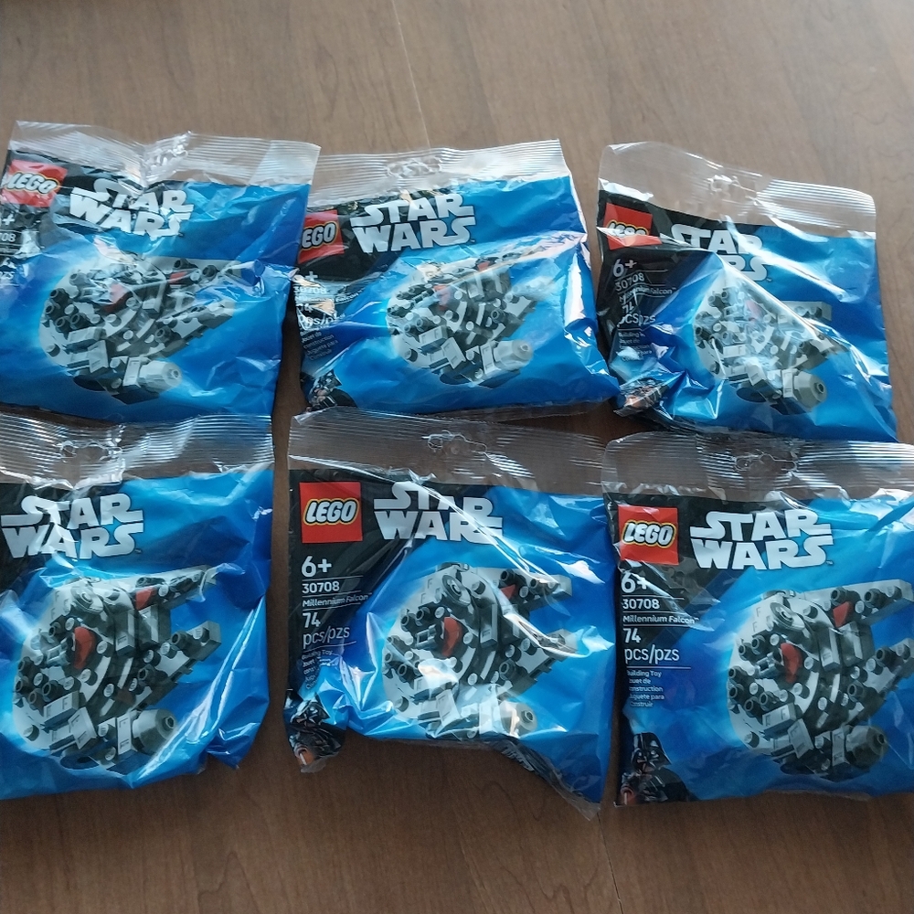 Star Wars Millenium Falcoln Lego Sets